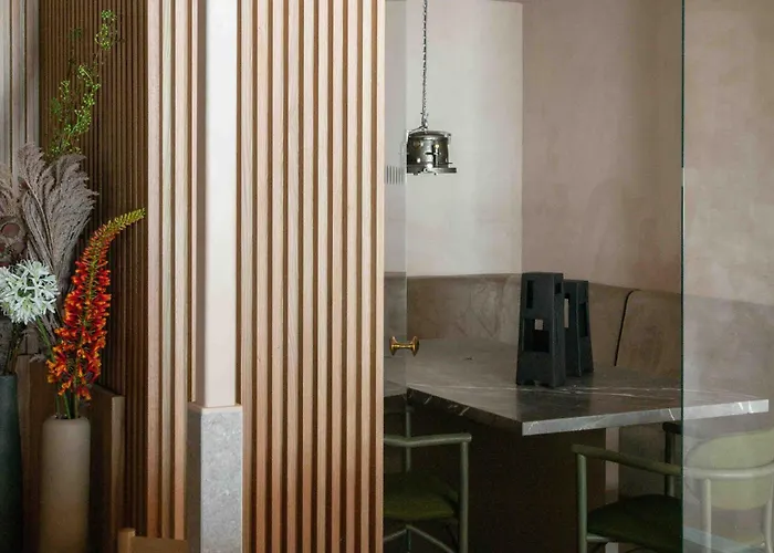Buckle Street Studios By Locke, Aldgate London